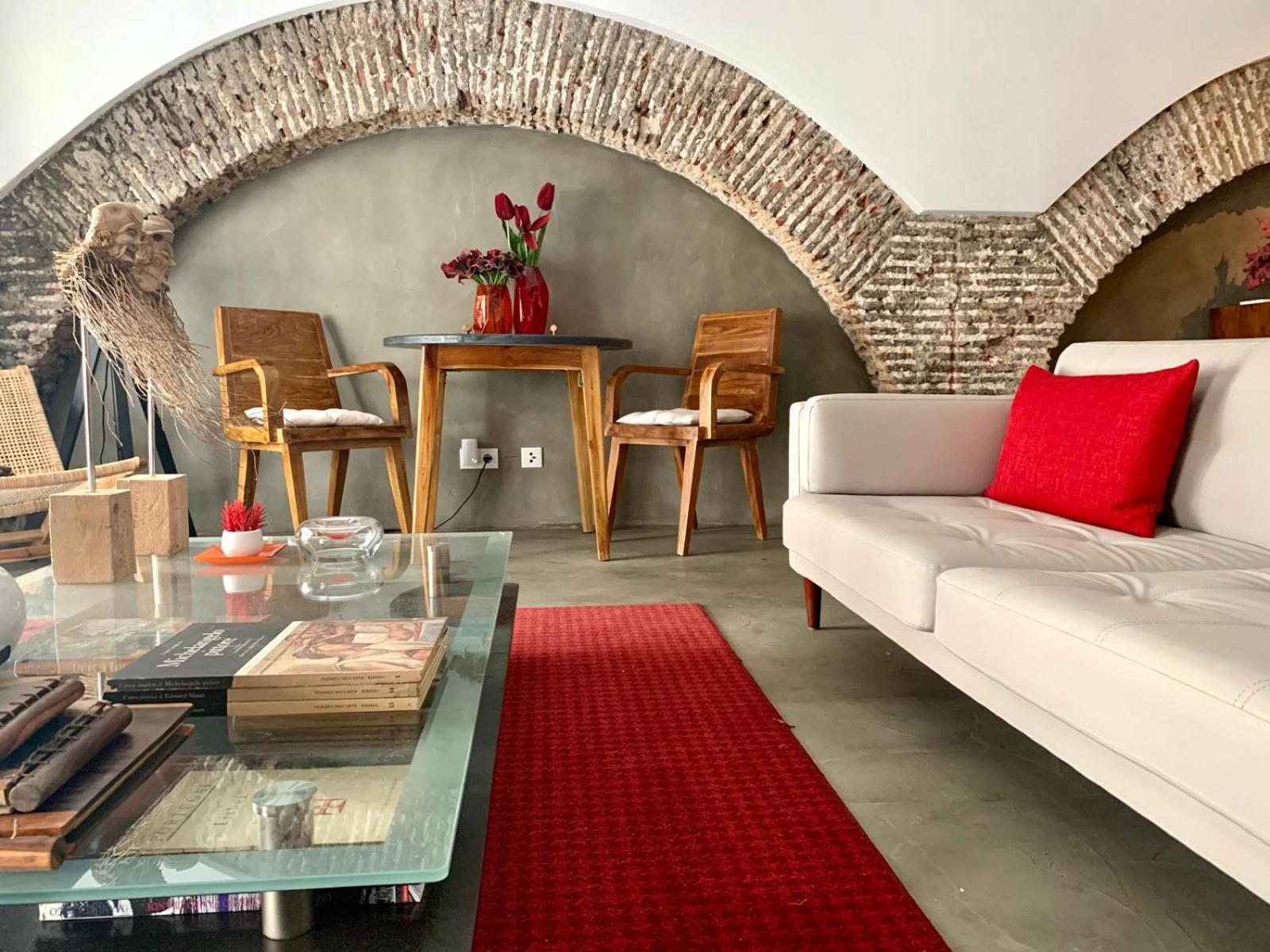 Old Stables Chiado - 2 Bedroom In The Heart Of Lisboa 外观 照片